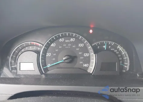 2013 Toyota Camry Xle V6 z USA, uszkodzony, nr VIN 4T1BK1FK5DU529536